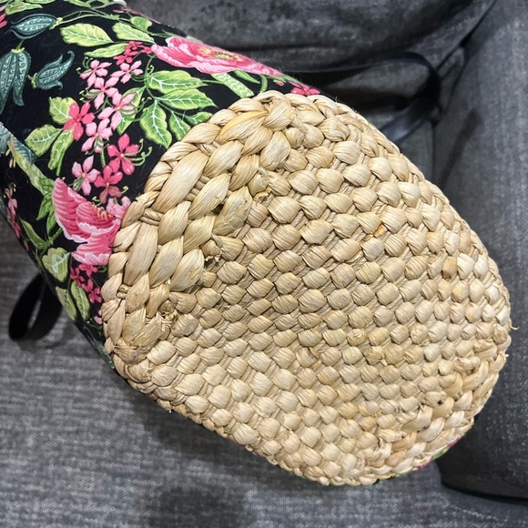 Vera Bradley Botanical Straw Tote, Minor Wear - Picture 4 of 10